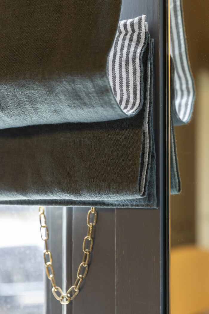 vouwgordijn op maat met gestreepte voering